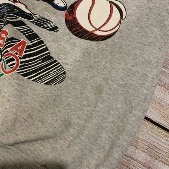 Vintage USA Olympic Tasmanian Devil Sweatshirt - Picture 7 of 15